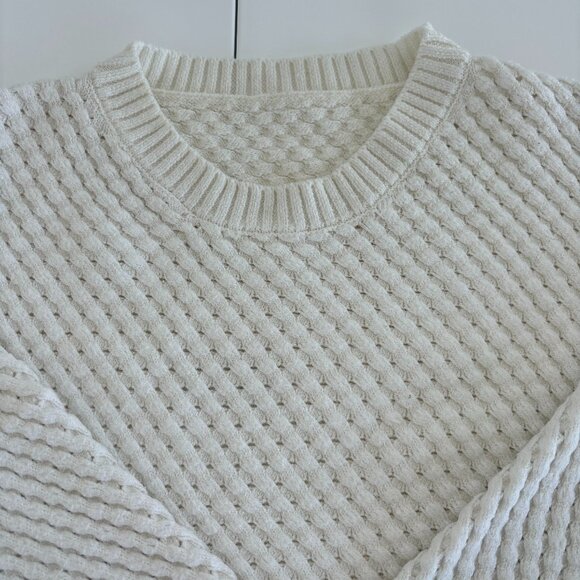 Sweater - Picture 2 of 3